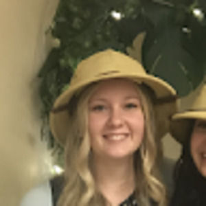 Meet your Posher, Elisabeth